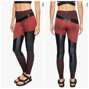 KORAL DEUCES SHANTUNG HIGH RISE LEGGING - VERMELHO/BLACK